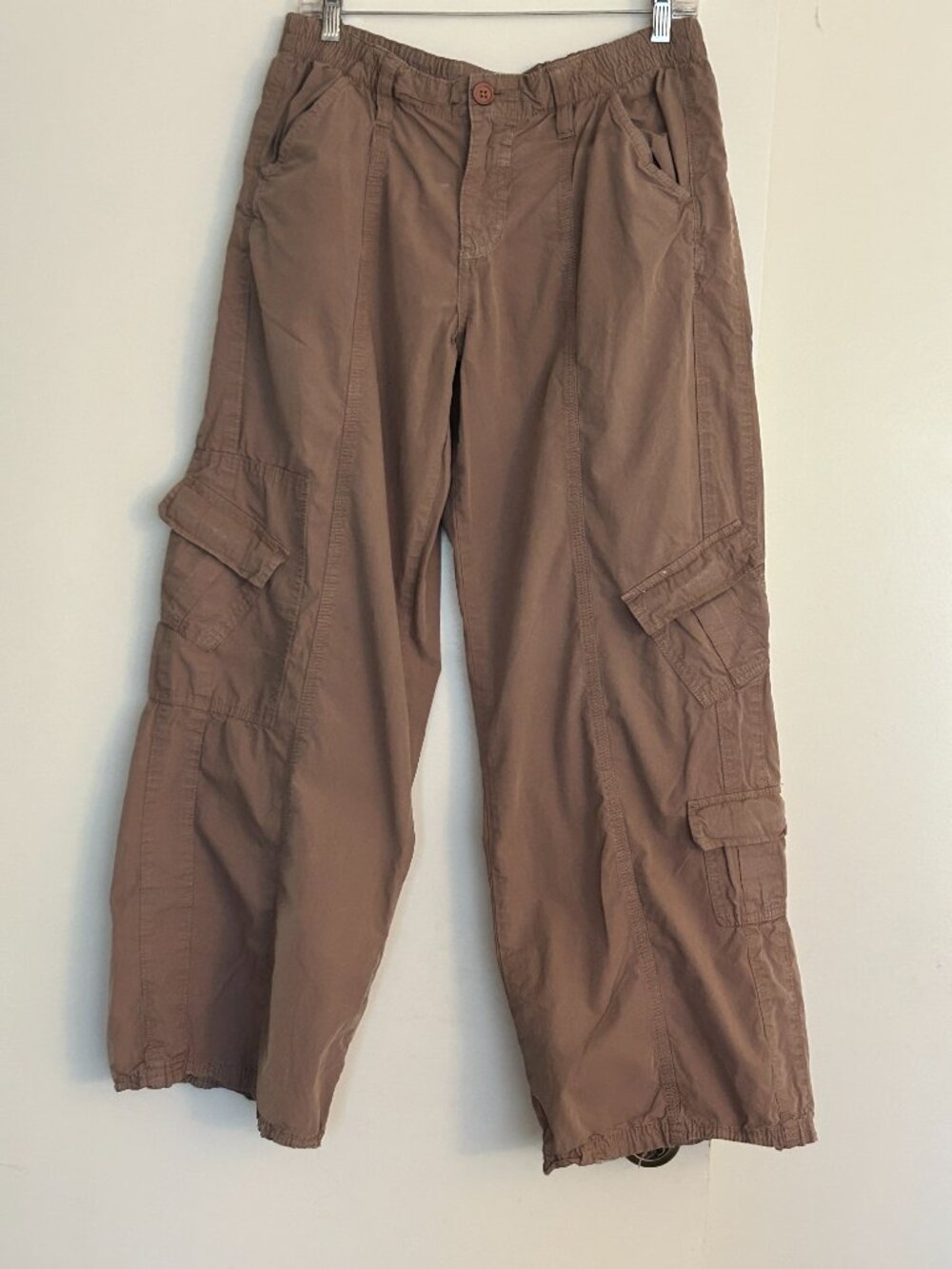 Women's Y2K BDG khaki cargo pants